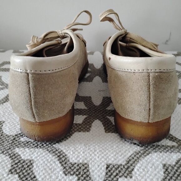 Clark's Wallabees - Picture 5 of 13